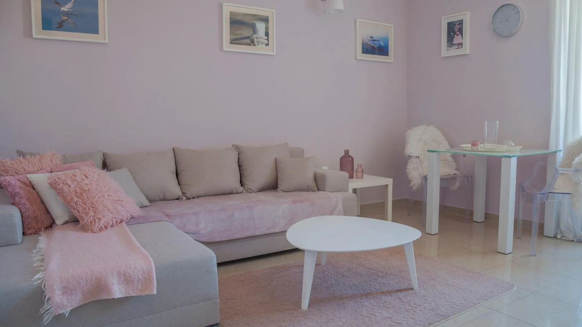 Captain Emo City Apartments 0*, Pula Croatia